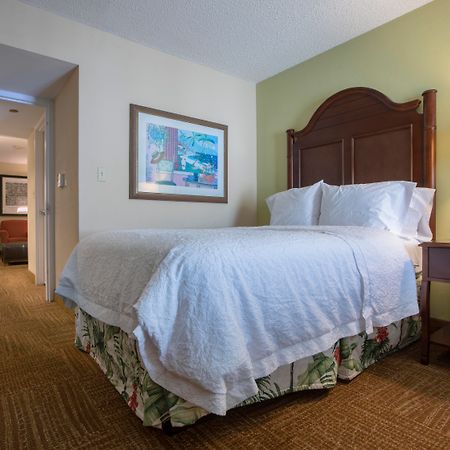 Hampton Inn & Suites San Juan Carolina Extérieur photo