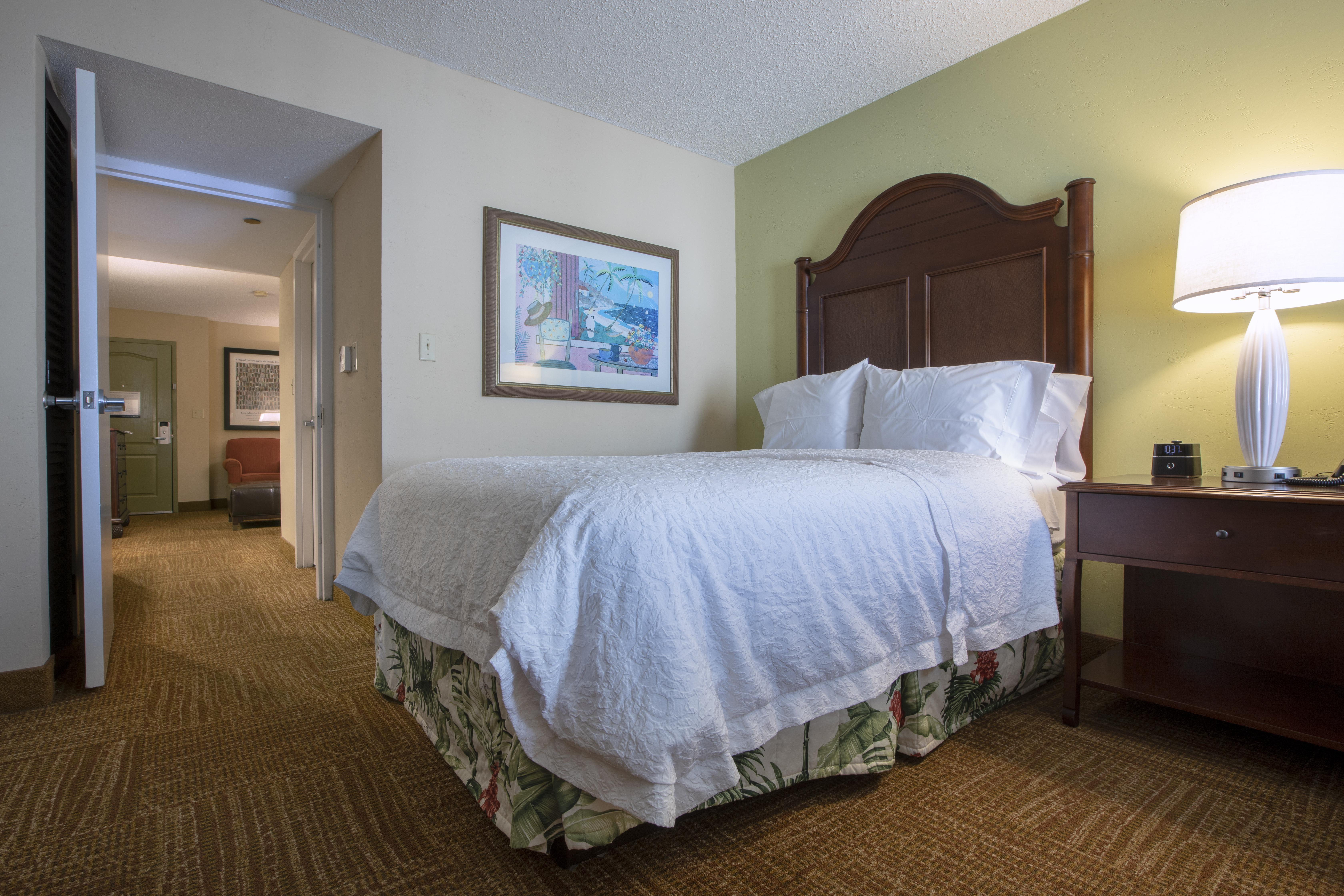 Hampton Inn & Suites San Juan Carolina Extérieur photo