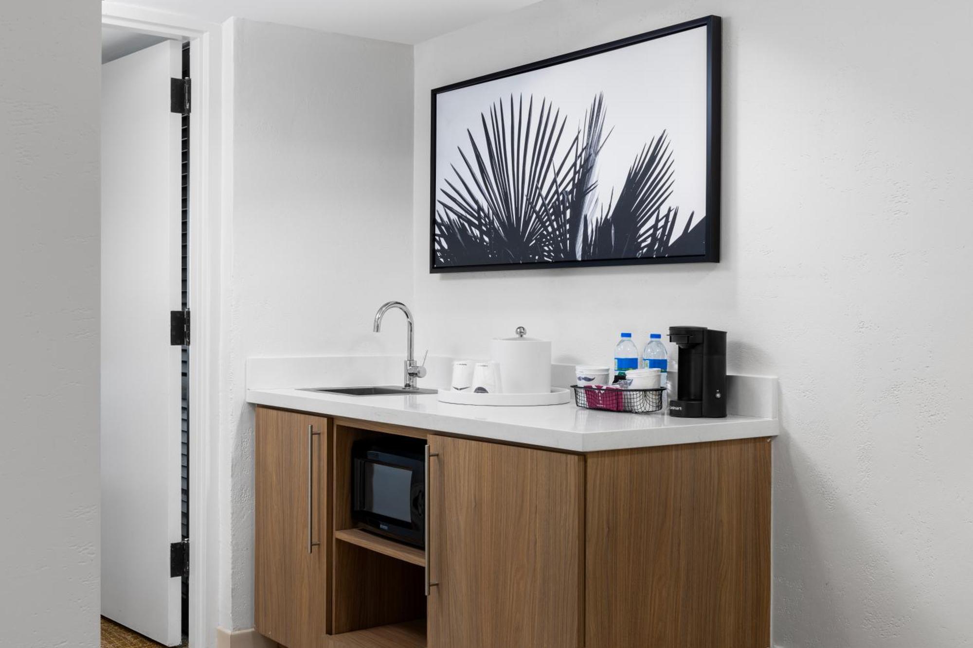 Hampton Inn & Suites San Juan Carolina Extérieur photo