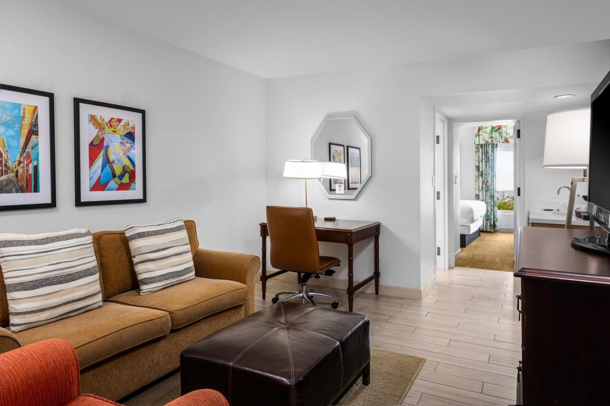 Hampton Inn & Suites San Juan Carolina Extérieur photo