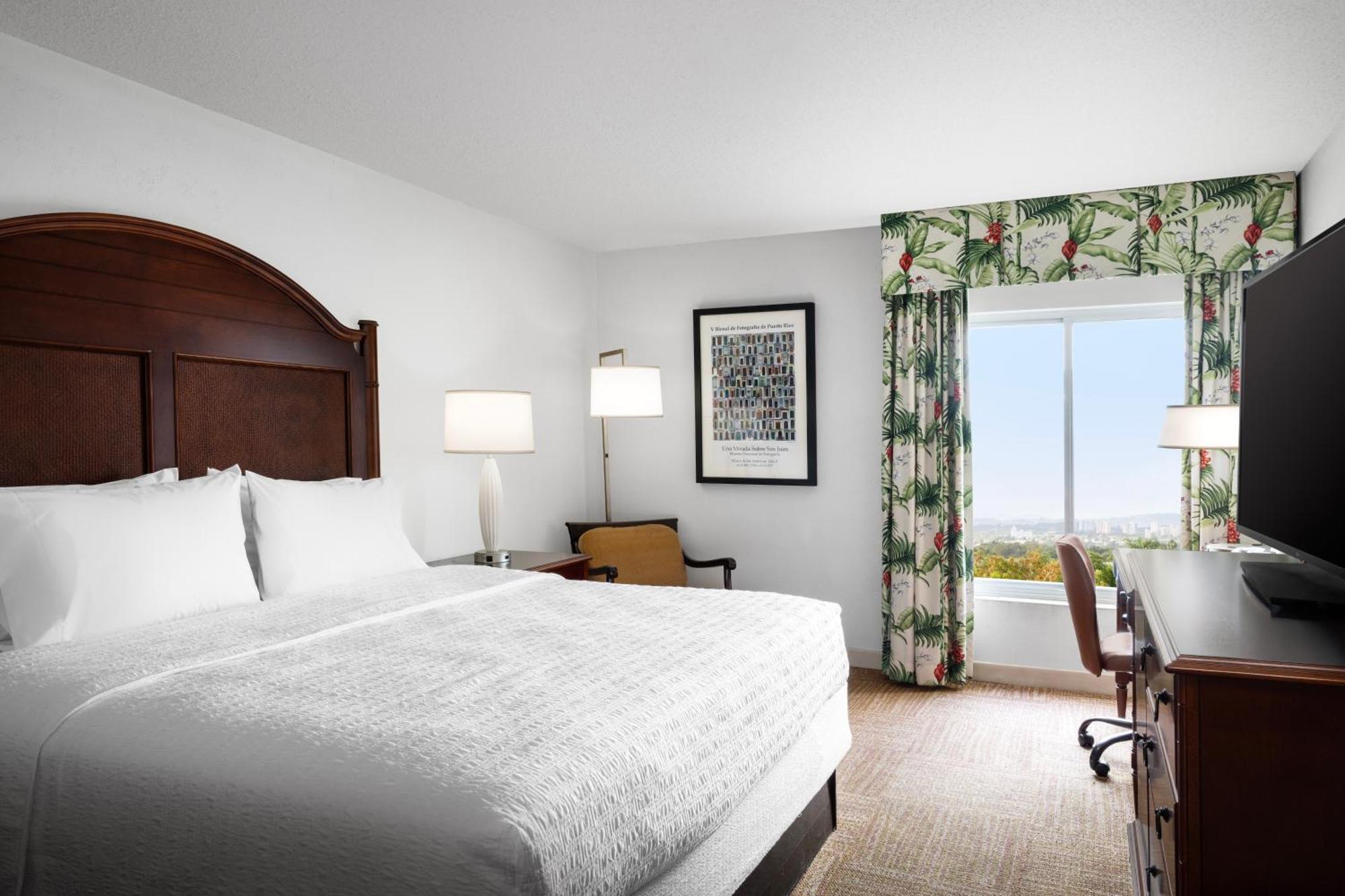 Hampton Inn & Suites San Juan Carolina Extérieur photo