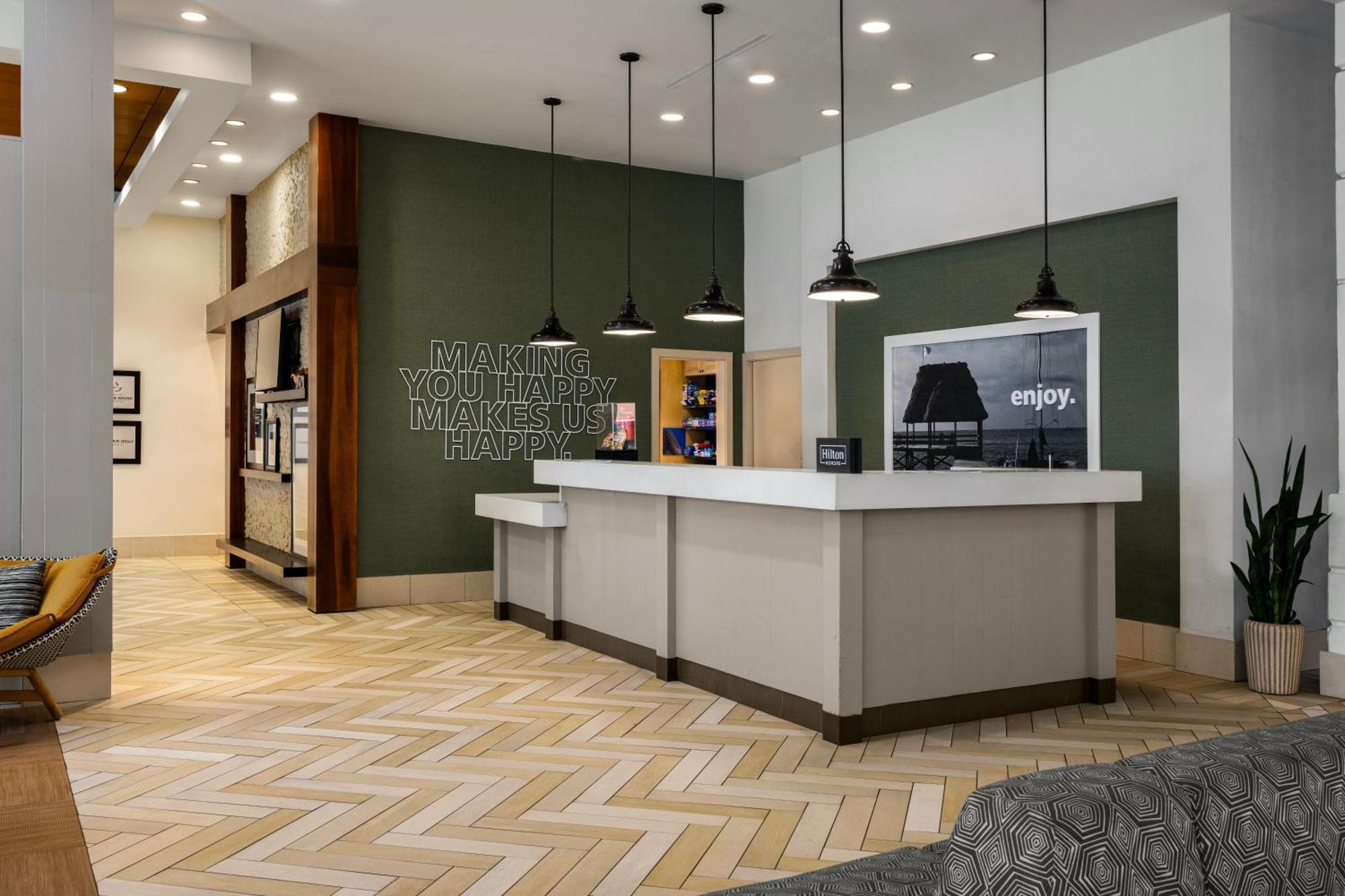 Hampton Inn & Suites San Juan Carolina Extérieur photo