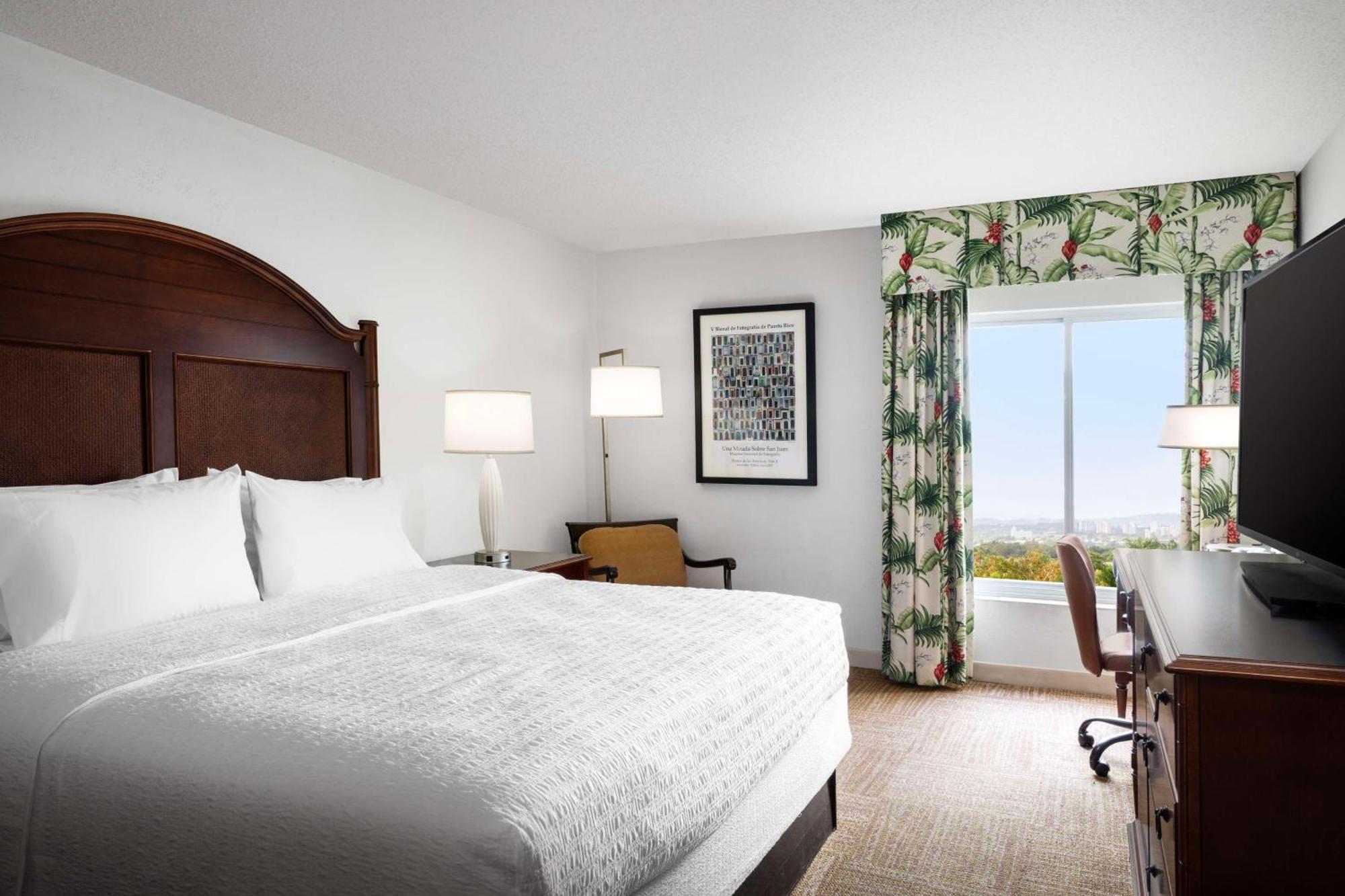 Hampton Inn & Suites San Juan Carolina Extérieur photo