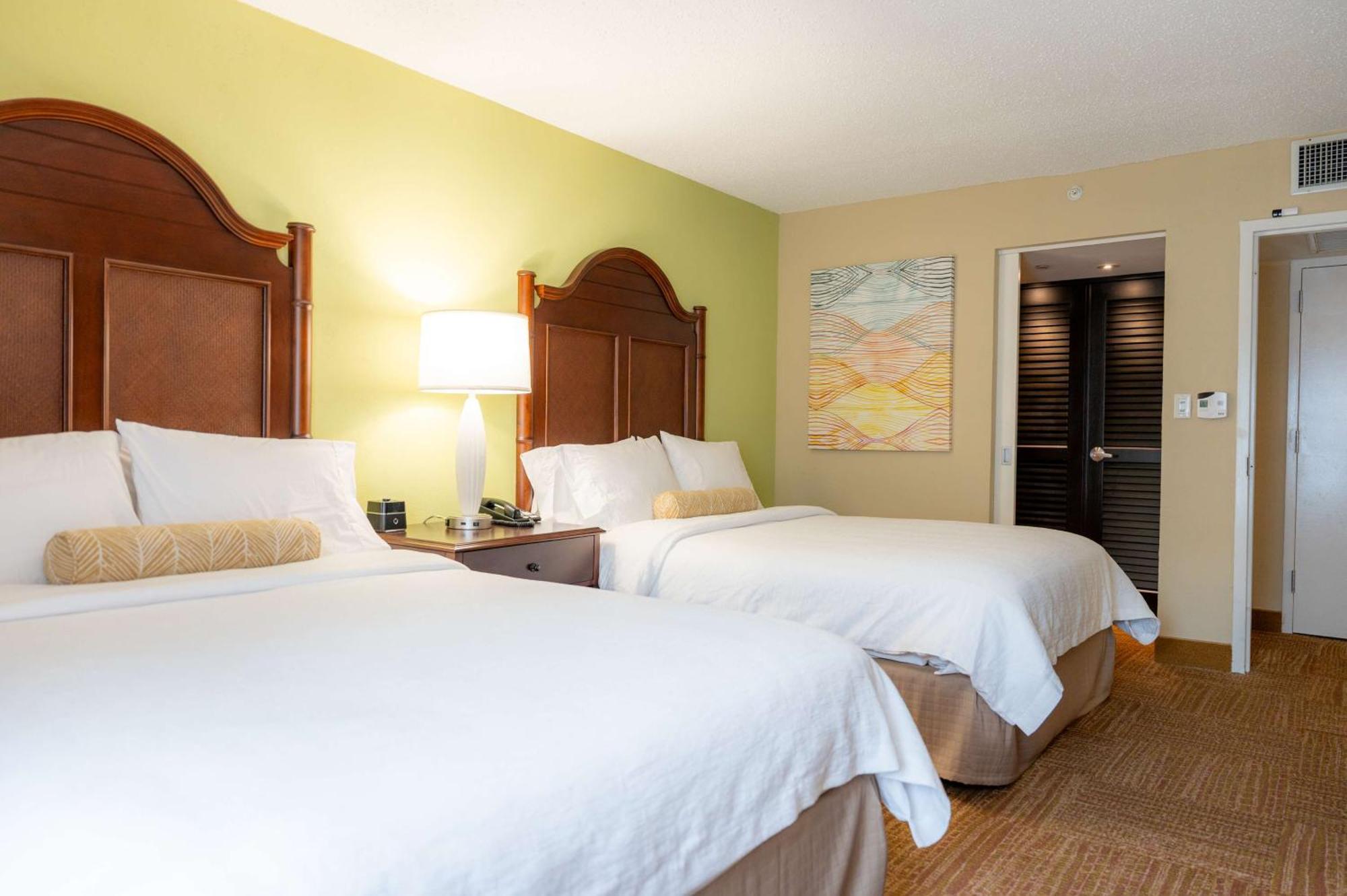 Hampton Inn & Suites San Juan Carolina Extérieur photo